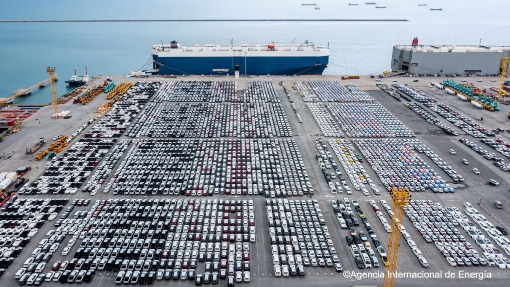 Autos eléctricos consolidan su expansión global pese a crisis energética