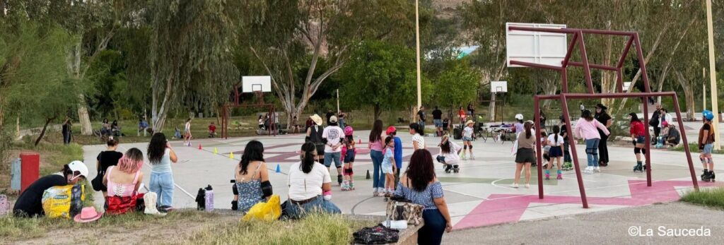 Ciudades que cuidan: cuando el urbanismo piensa en las familias